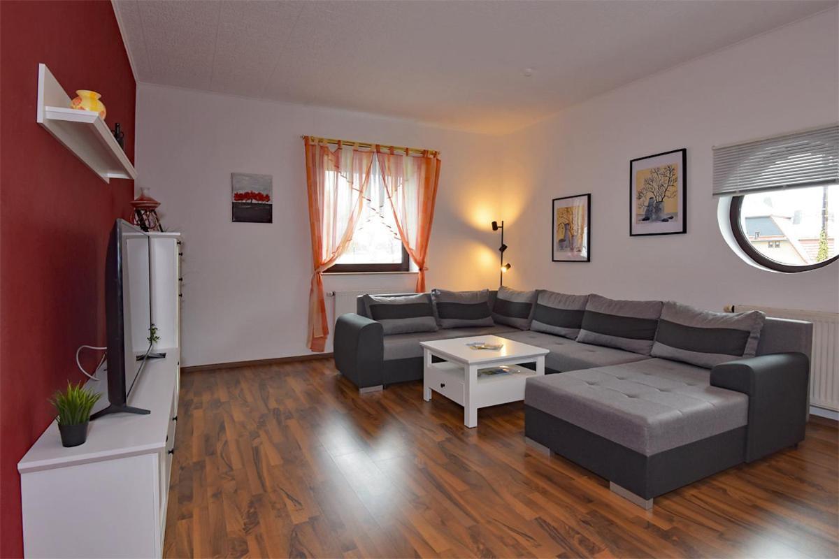 Ferienwohnung Schmalkalden Am Radwanderweg Exterior foto